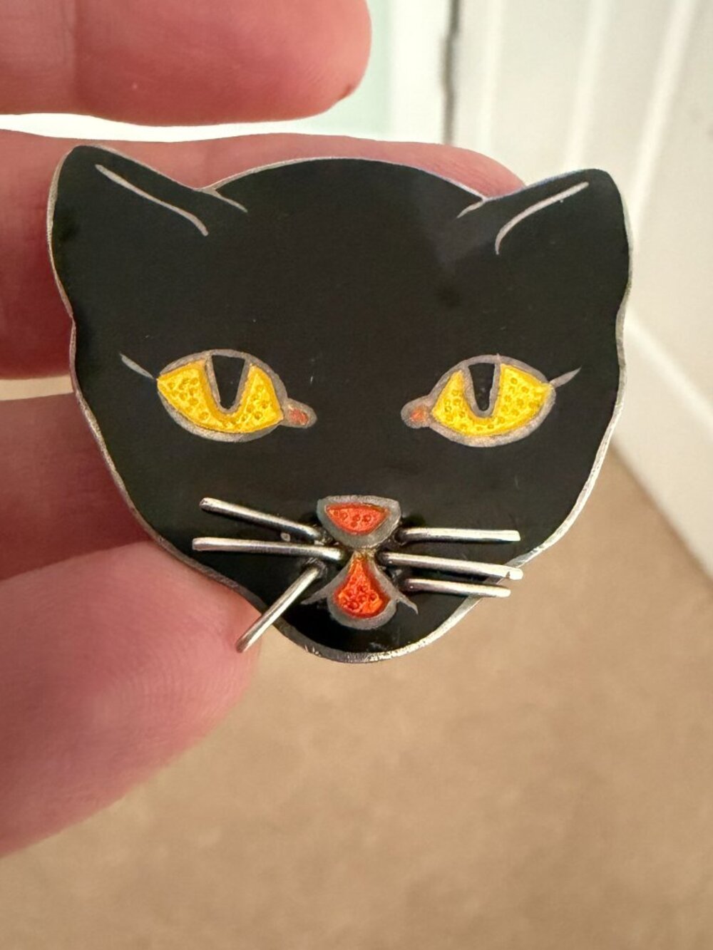 Vintage Margot de Taxco Sterling Silver & Enamel Cat Face Pin - Picture 4 of 8